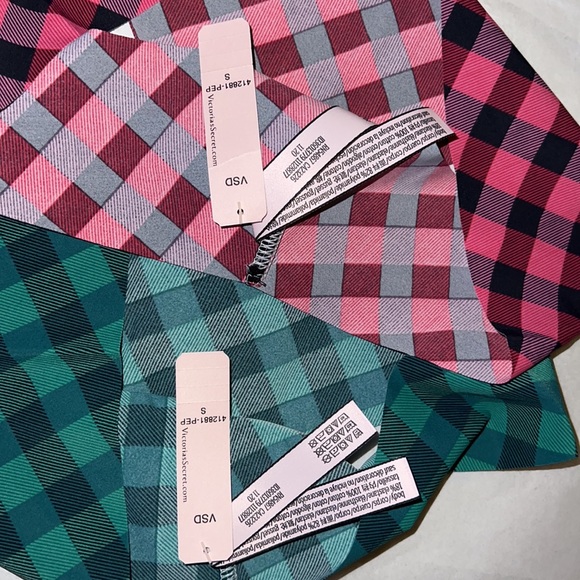 (S) 2pcs Victoria's Secret THONG No Show Panties - Picture 7 of 7